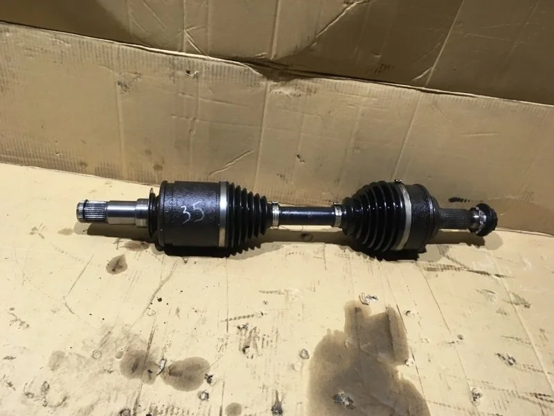 Полуось передняя Toyota Land Cruiser 2015 4343060071 URJ200 1VD-FTV 4.5