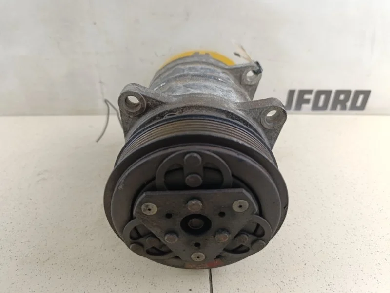 Компрессор кондиционера Volvo V70 1998 LW56