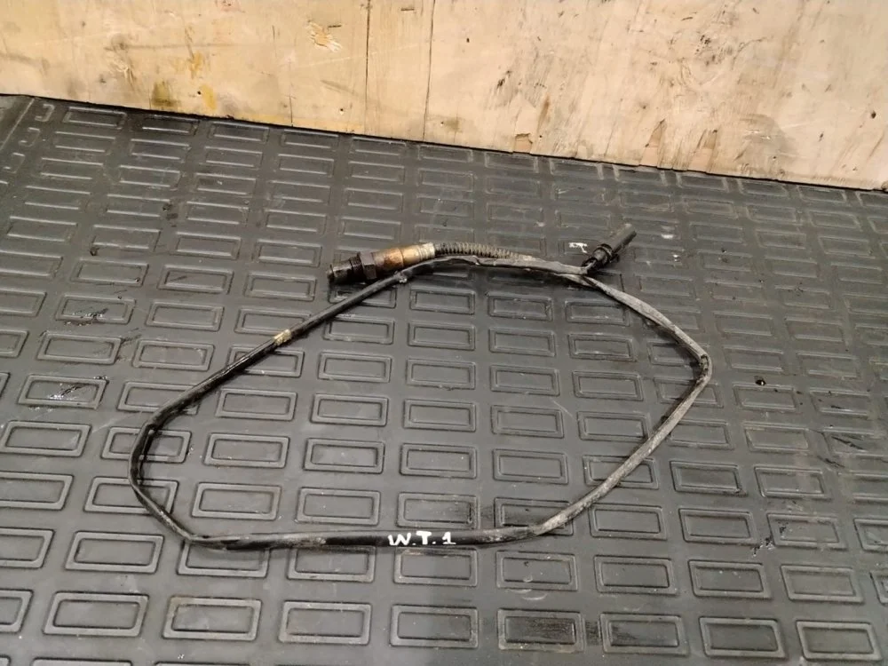 Датчик кислородный Volkswagen Touareg 2004 077906262B GP AXQ, задний правый
