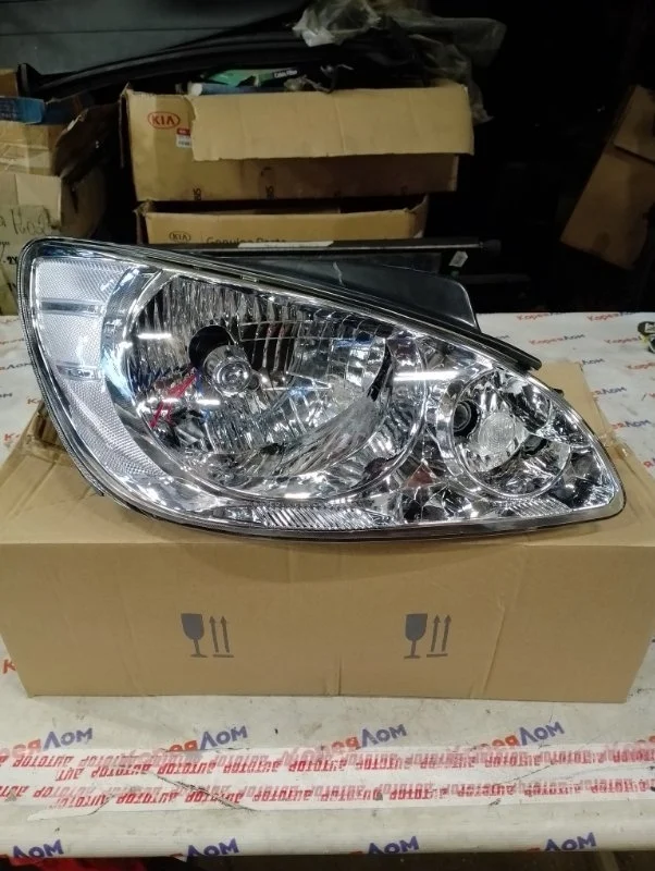 Фара Hyundai Getz