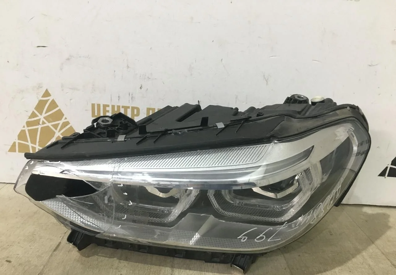 Фара ЛЭД LED адаптив левая BMW X3 G01 OEM 63117466125