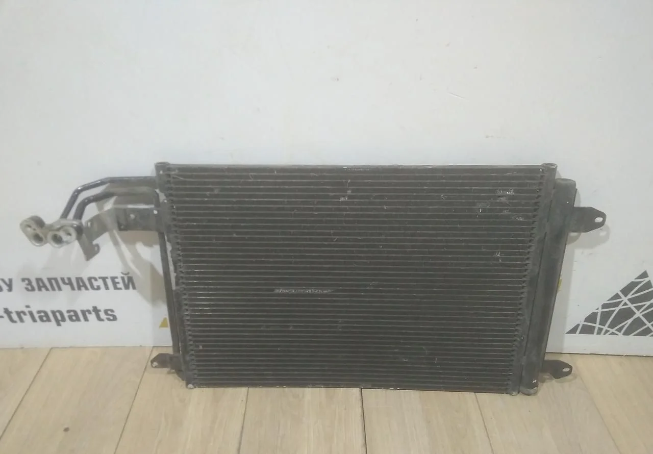 Радиатор кондиционера бу Skoda Octavia A5 OEM 1K0820411S