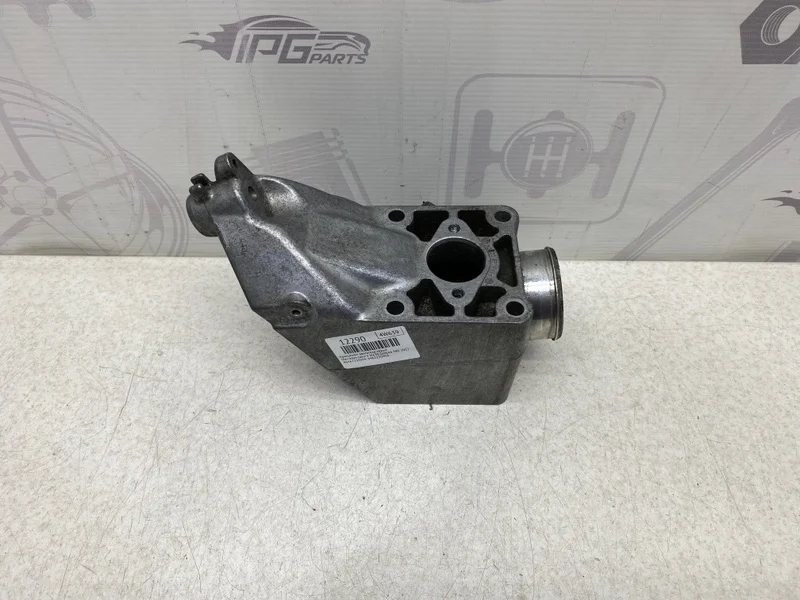 Кронштейн двигателя левый Mercedes-benz Vito 2007 W639