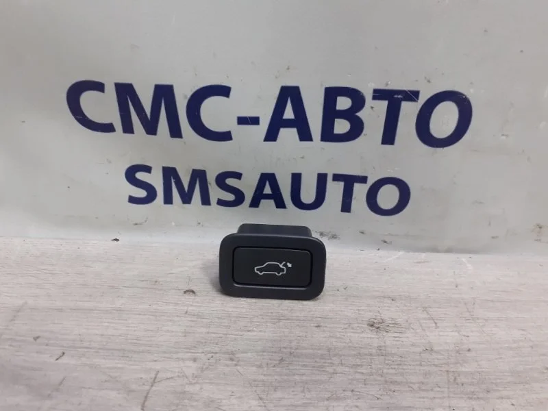 Кнопка багажника Volvo Xc70 31264960 ХС70 3.2 B6324S