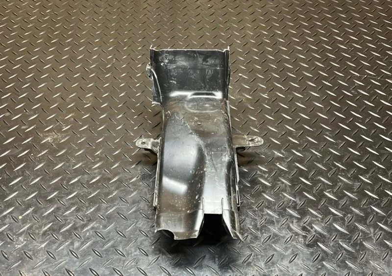 Впускной канал Bmw 5 2023 13717643299 G30 B57D30B