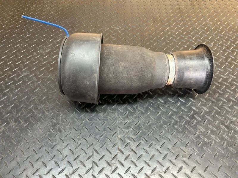 Пневмоамортизатор подвески Bmw X5 2016 33526781921 F15 N47D20C, задний