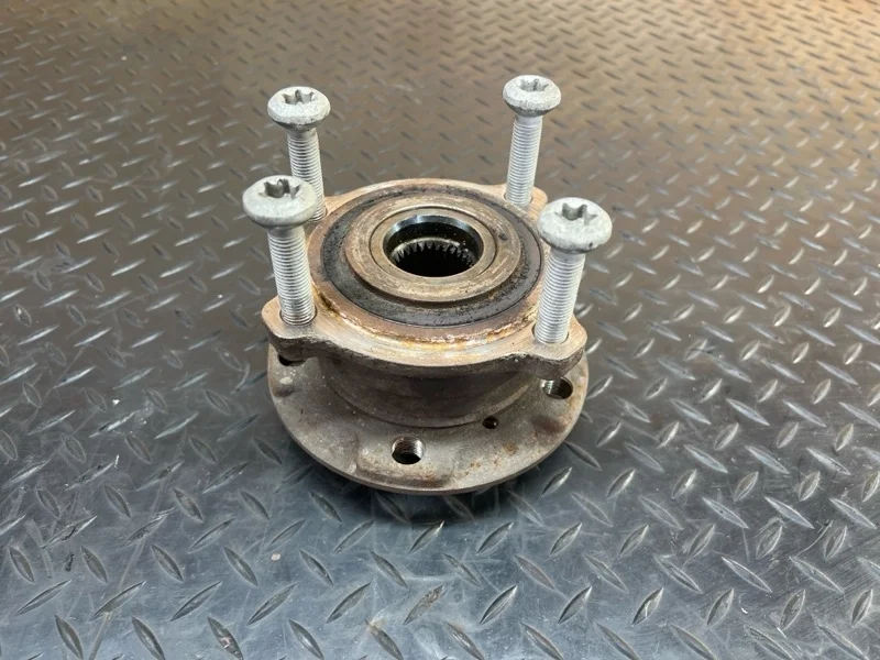 Подшипник ступицы Bmw X5 2016 31226882263 F15 N47D20C, передний