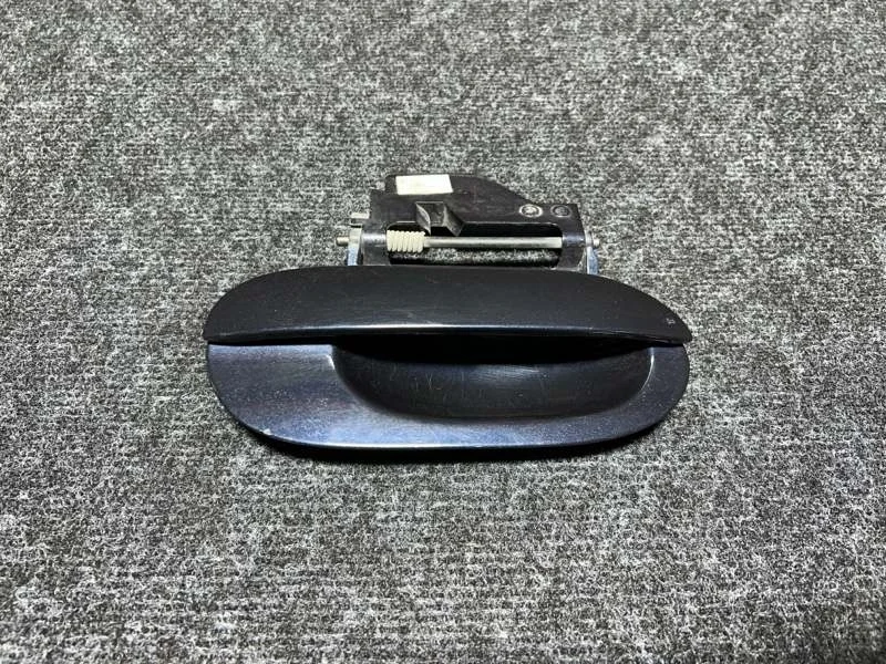 Ручка двери внешняя Bmw 5 1999 51228245466 E39 M62B35, передняя правая