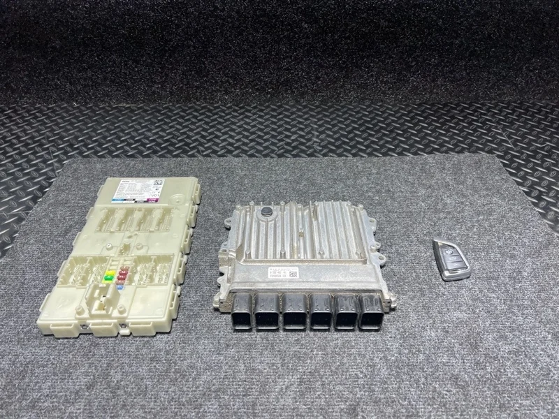 Комплект для запуска BMW G-series (BDC,DME,KEY) Bmw 7 2016 61356820556 G11 B57D30A