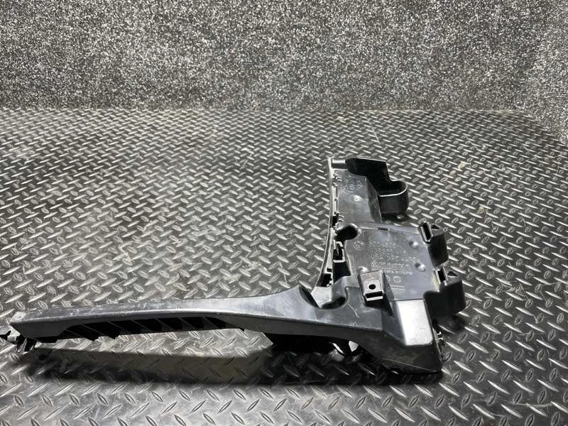 Кронштейн бампера Bmw X5 2017 51128054019 F15 N57D30A, задний левый