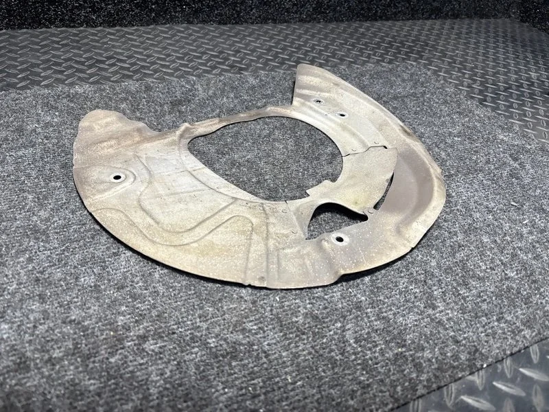 Кожух тормозного диска Bmw X5 2014 34116857978 F15 N63B44B, правый