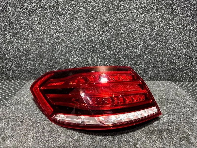 Фонарь Mercedes-Benz E-Klasse 2014 A2129060703 W212 M274.920, задний левый