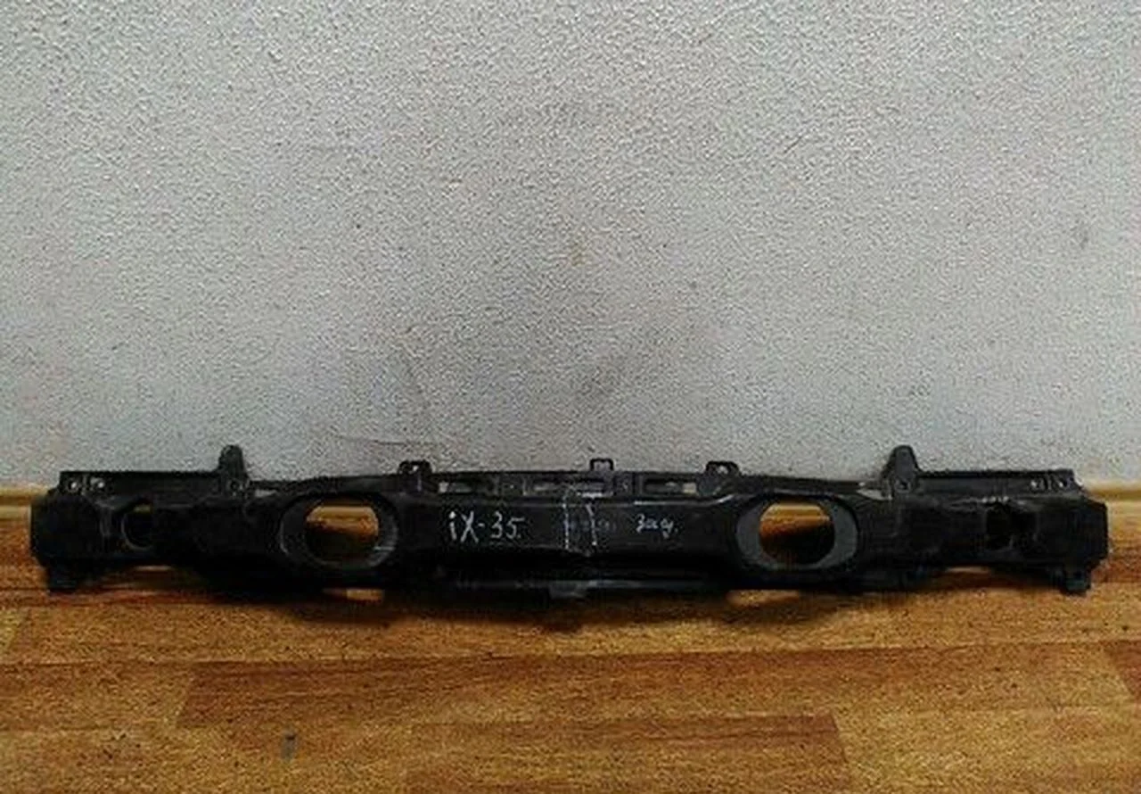 Усилитель заднего бампера Hyundai ix35 трещины oem 866312y000