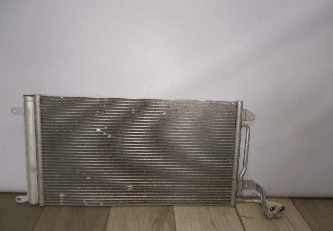 Радиатор кондиционера бу Skoda Rapid OEM 6C0816411B
