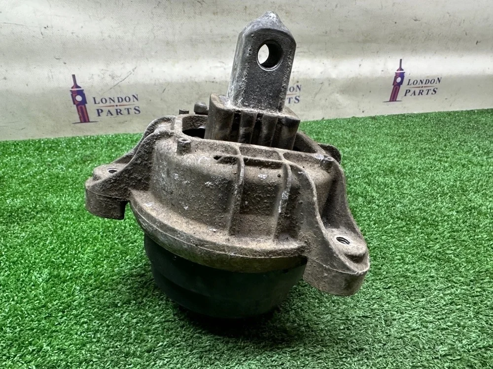 Подушка двигателя BMW 520D F11