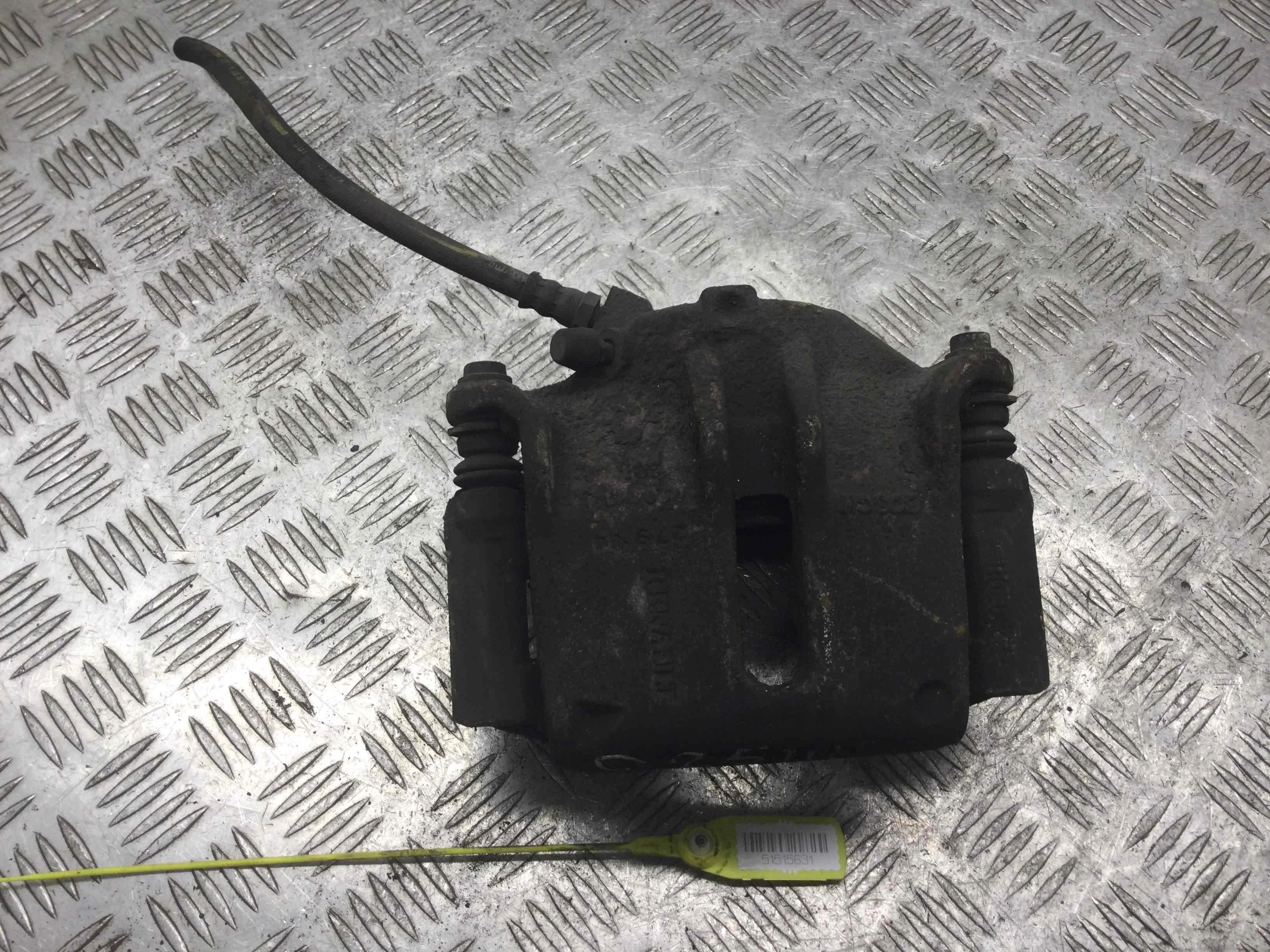 Суппорт передний правый Renault Scenic 2 поколение (2003-2006) бензин 1.6 i Механика Х/б