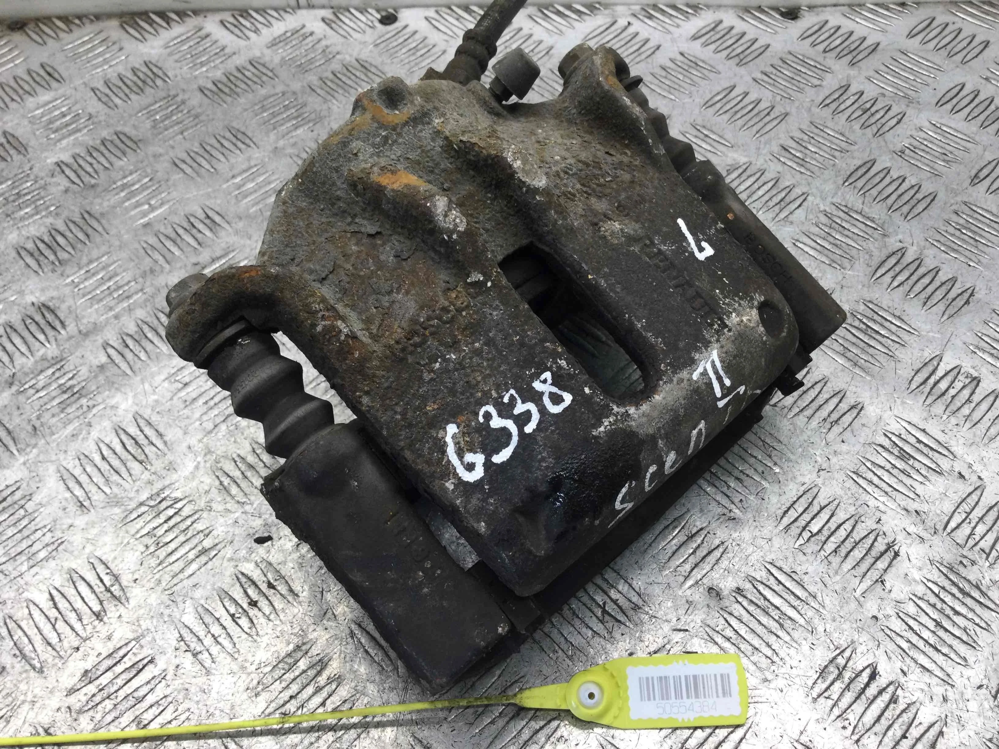 Суппорт передний левый Renault Scenic 2 поколение (2003-2006) бензин 1.6  Механика Минивэн