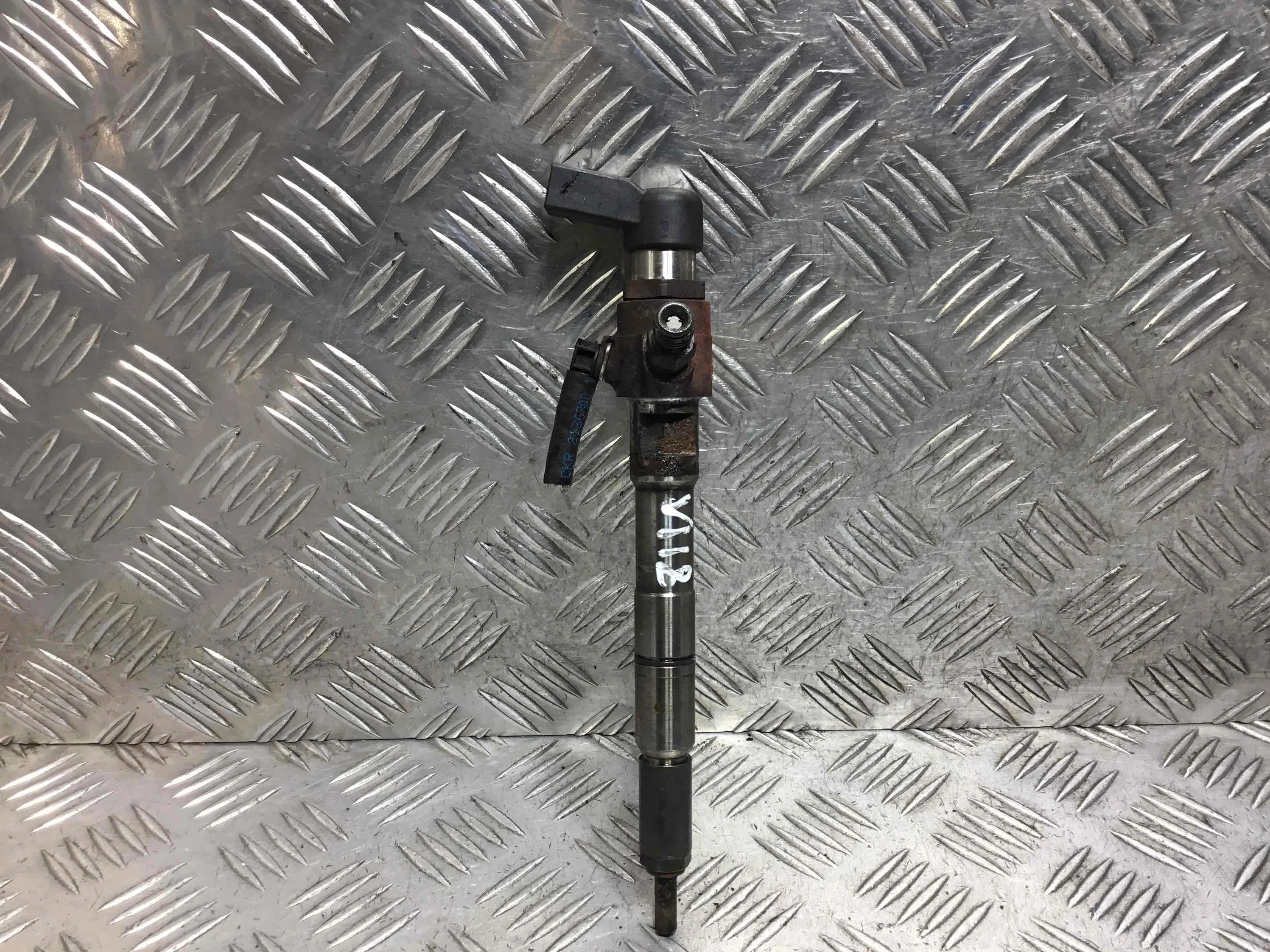 Форсунка Volkswagen Passat B6 (2005-2010) дизель 1.6 TDI Механика Универсал