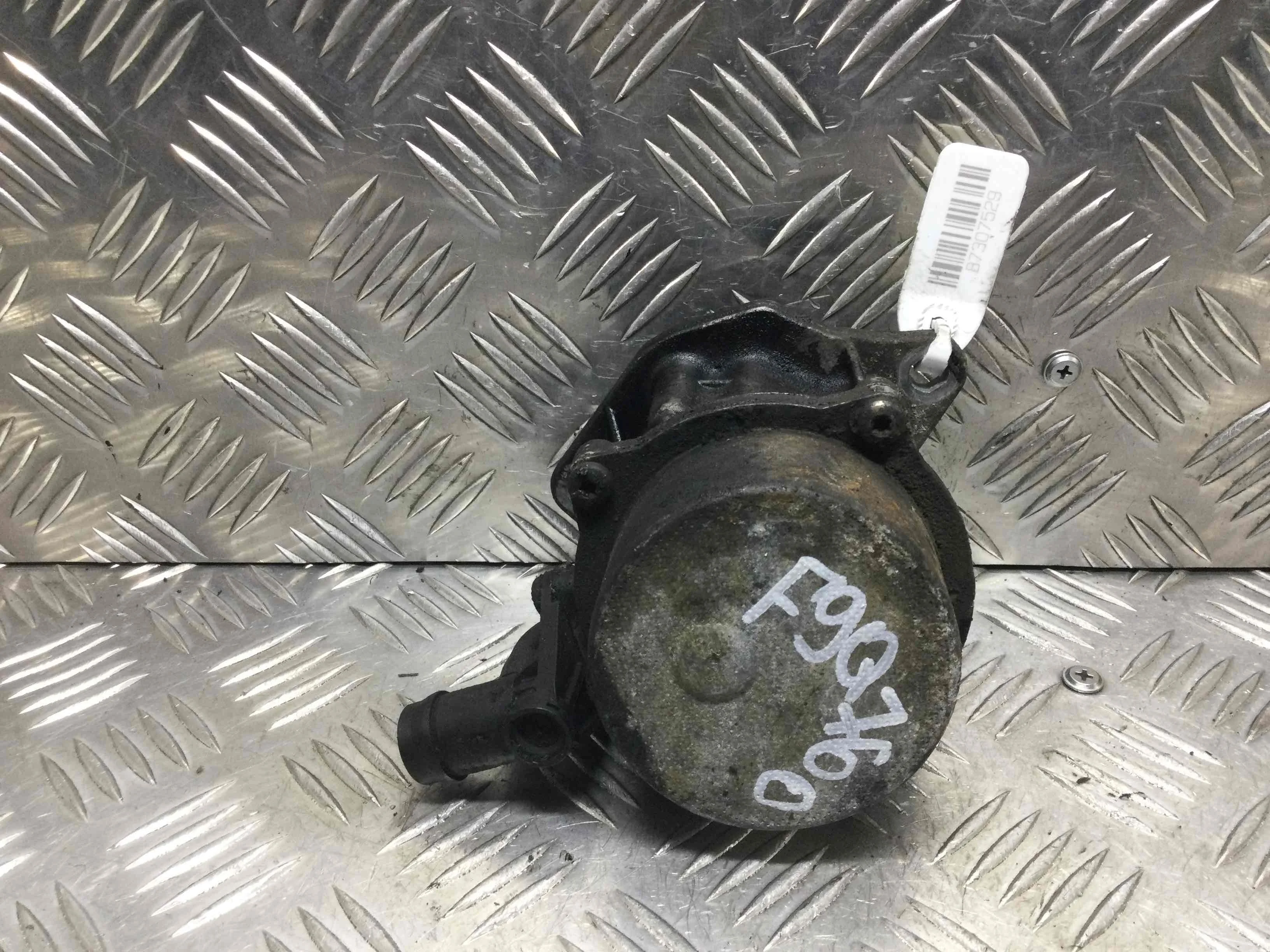 Насос вакуумный Opel Vivaro A (2001-2014) дизель 1.9 CDTi Механика Микроавтобус