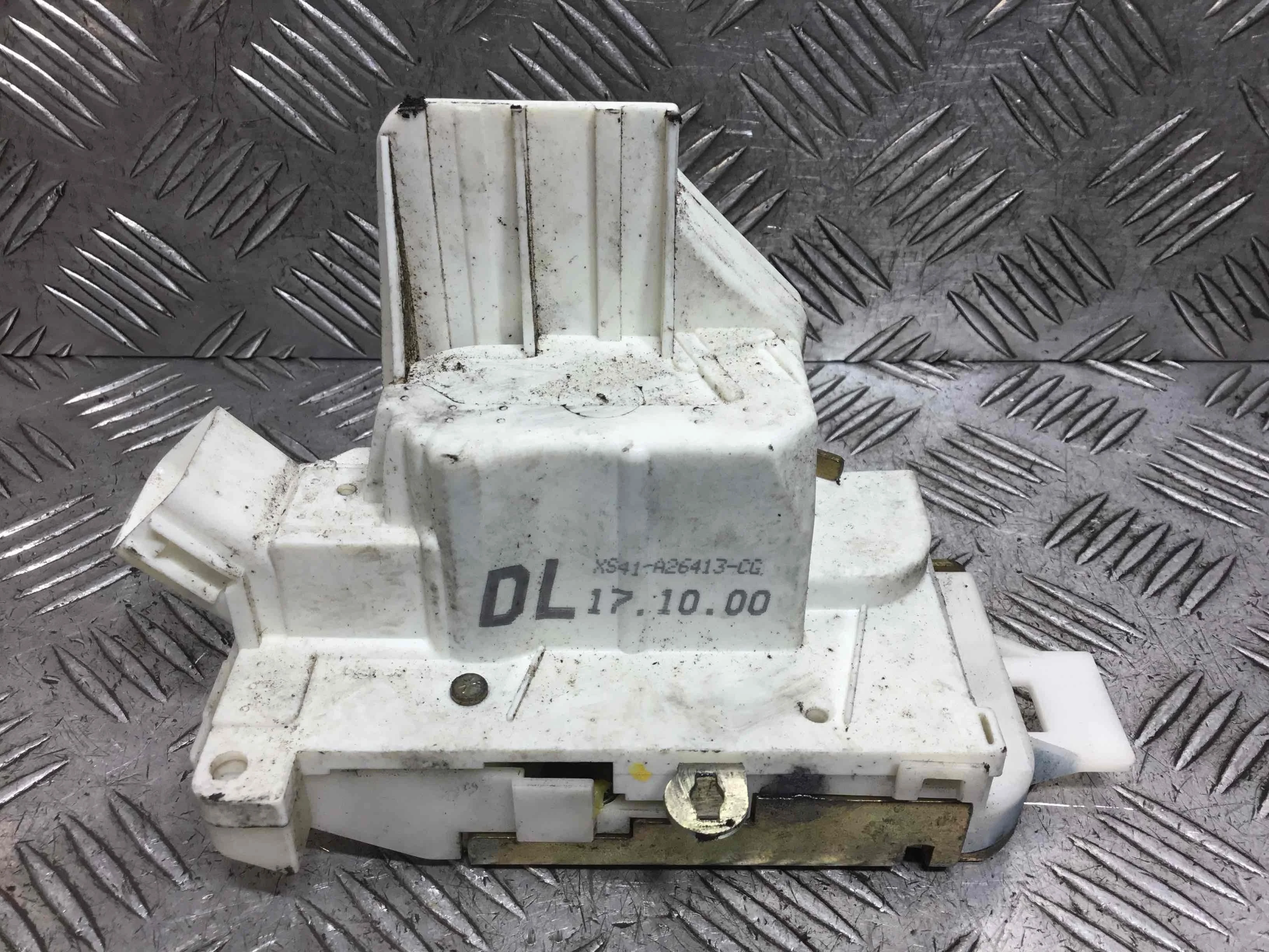 Замок двери задней левой Ford Mondeo Mondeo III 2000 - 2007 бензин 1.8 i Механика Х/б