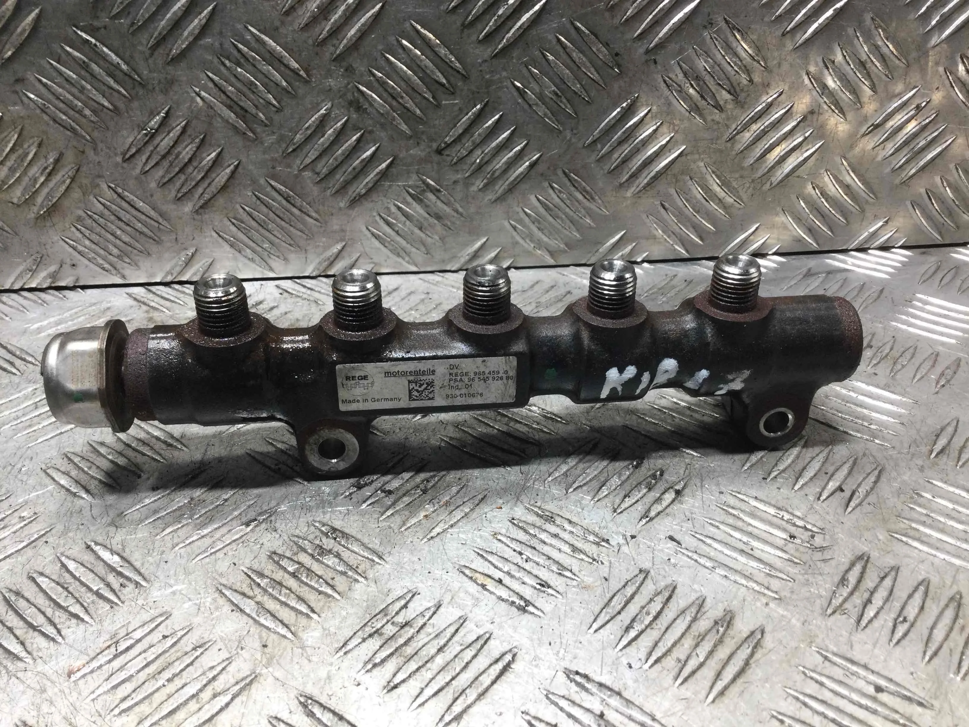 Топливная рампа Citroen Xsara Picasso Xsara Picasso (N68) 1999 - 2012 дизель 1.6 HDI Механика Фургон