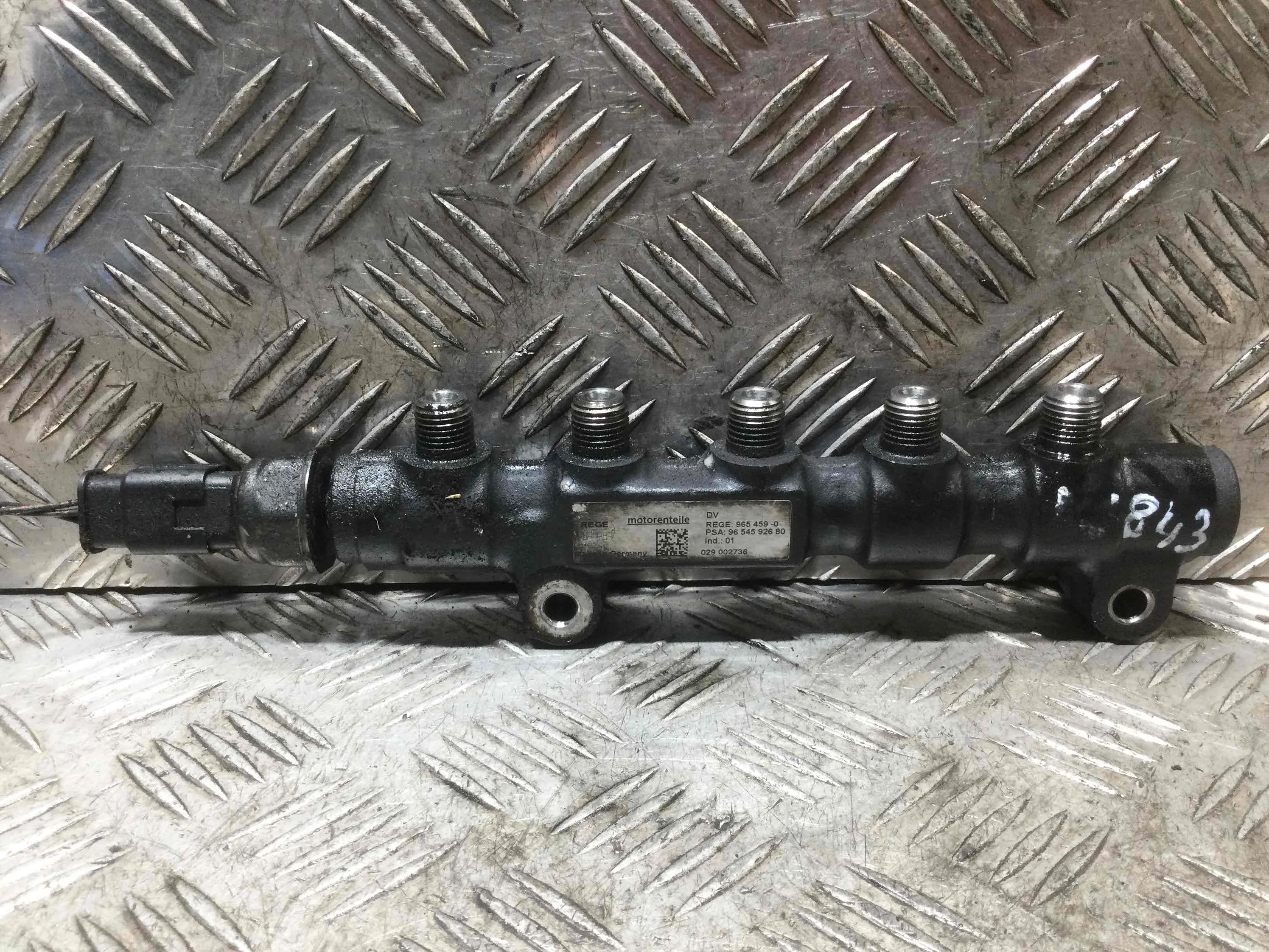 Топливная рампа Peugeot 3008 1 поколение (2010-2013) дизель 1.6 HDi Механика Кроссовер