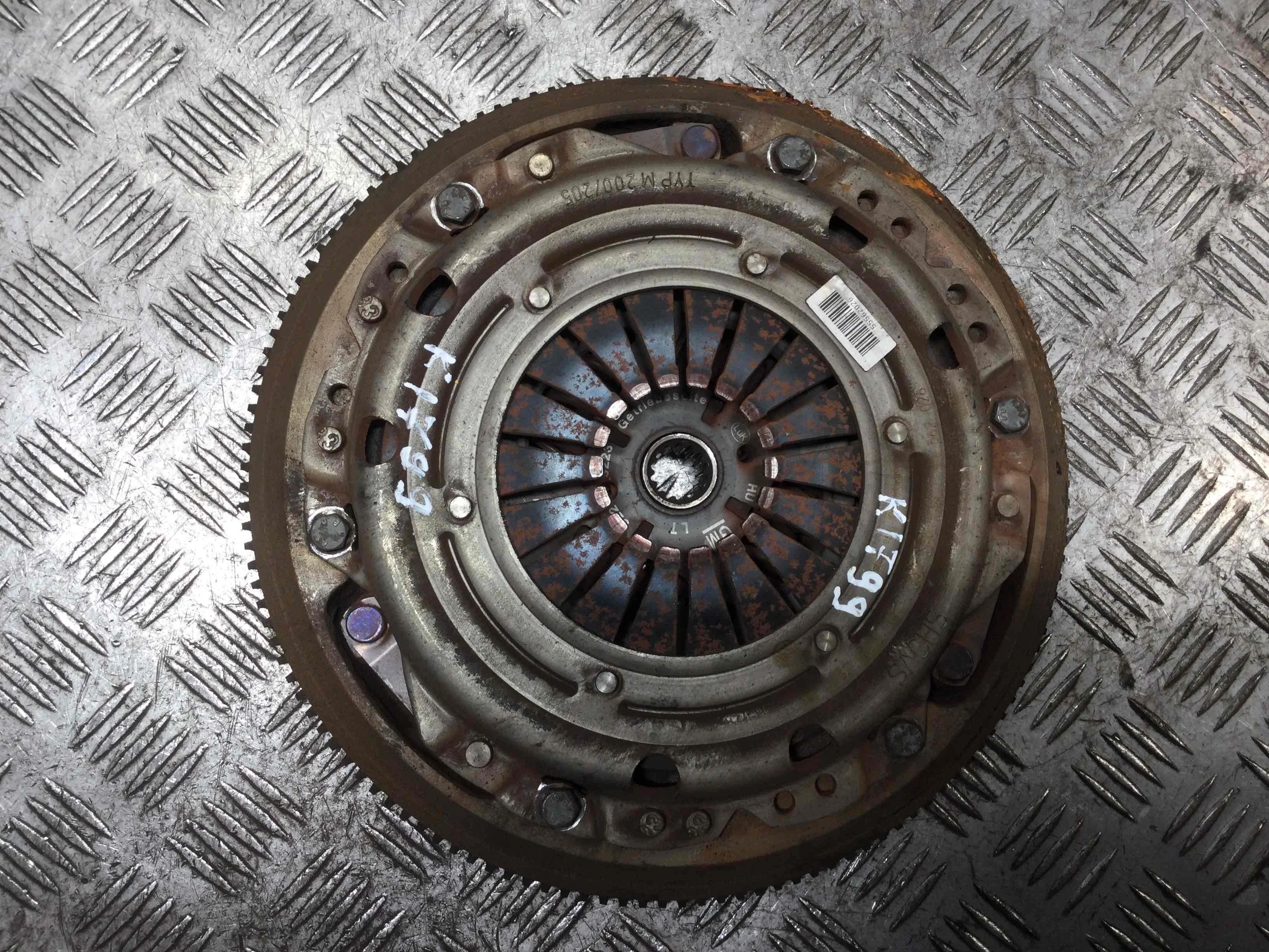 Маховик Opel Meriva 2 поколение 2010 - 2014 бензин 1.4 i Механика Х/б