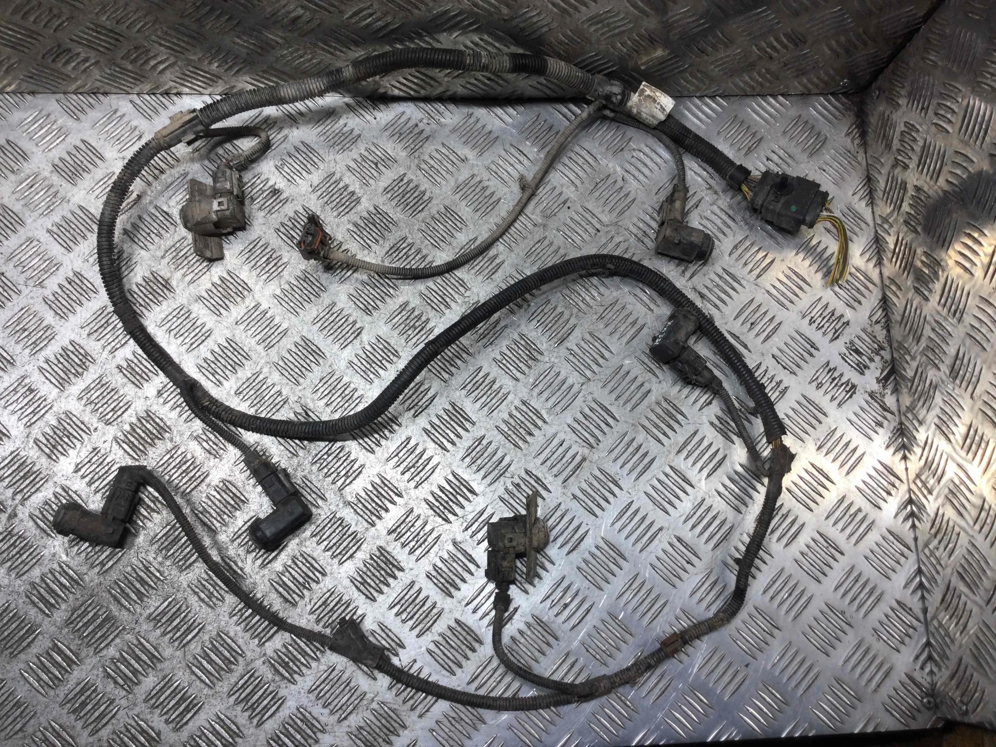 Проводка (коса) парктроников Volkswagen Touareg 1 поколение 2002-2007 дизель 2.5 TD Автомат Внедорожник