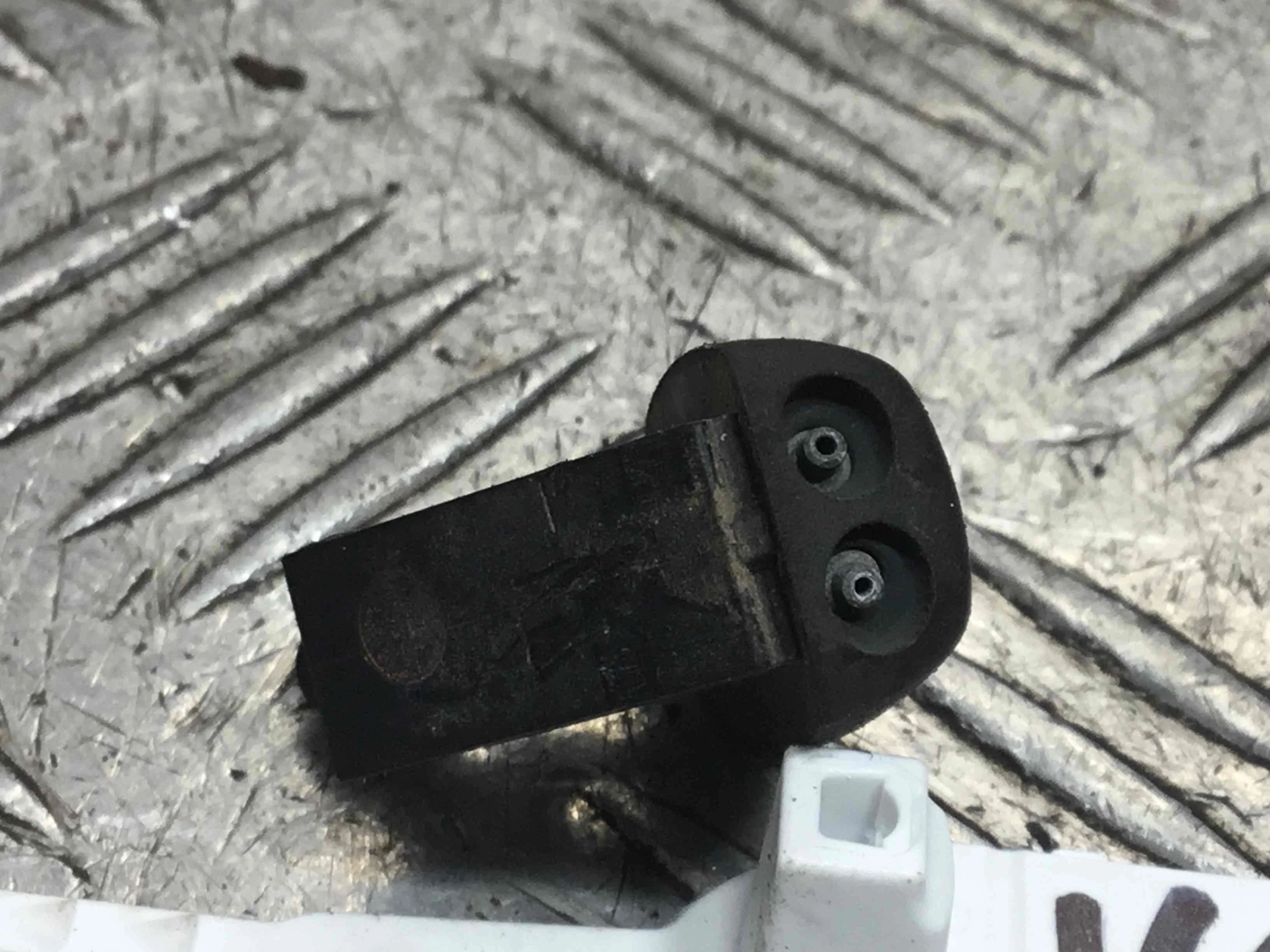 Форсунка омывателя Ford C-MAX 1 поколение (2003-2007) бензин 1.8 i Механика Минивэн