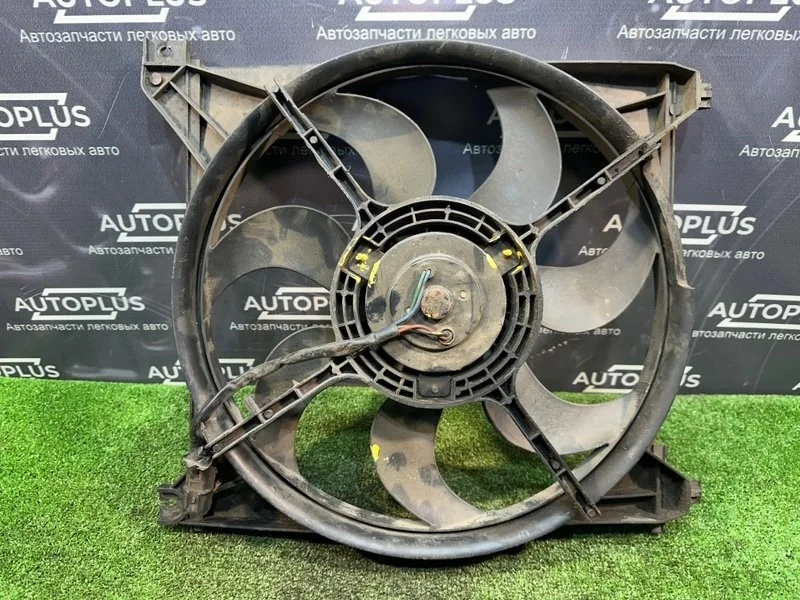 Диффузор радиатора Hyundai Sonata Iv 2007 9773038000 EF 2.7 G6BA