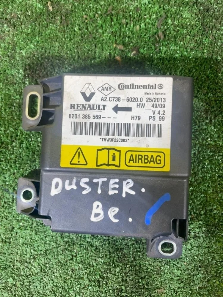 Блок управления SRS Renault Duster 2013 8201385569 X79 F4R400