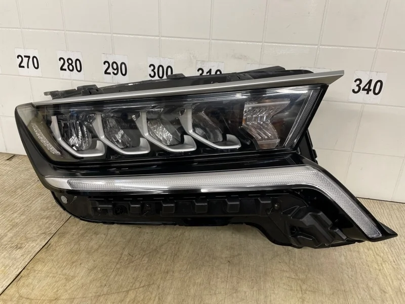 Фара светодиодная KIA SORENTO 4 2020 2021 2022 2023 2024 MQ4