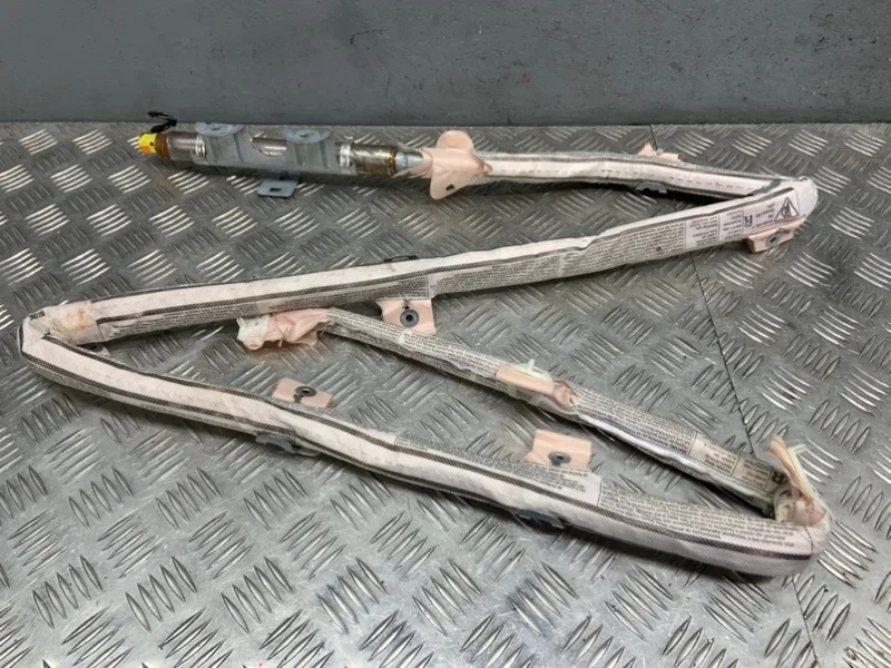 Шторка безопасности Porsche Panamera 970