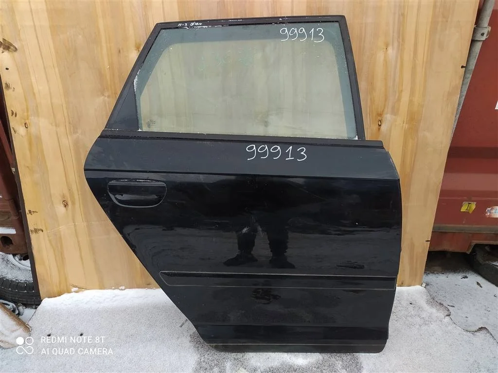 Дверь задняя правая Audi A3 2004-2013 8P4833052A