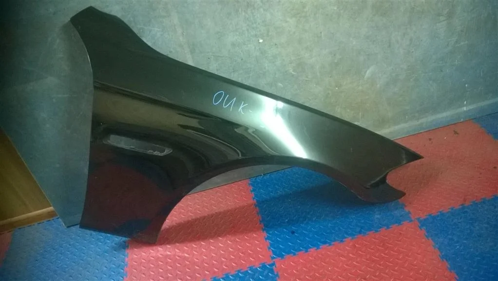 крыло BMW 5-серия F10/F11