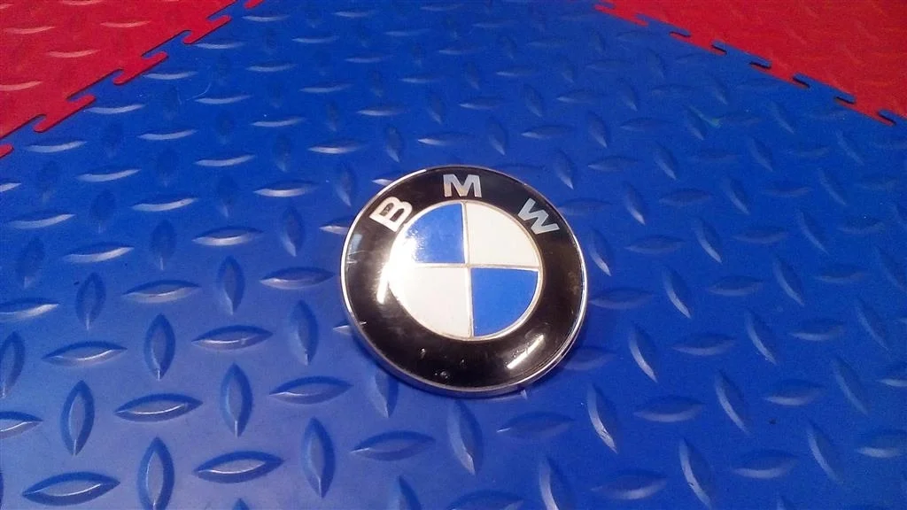 значок багажника bmw BMW X5 E53