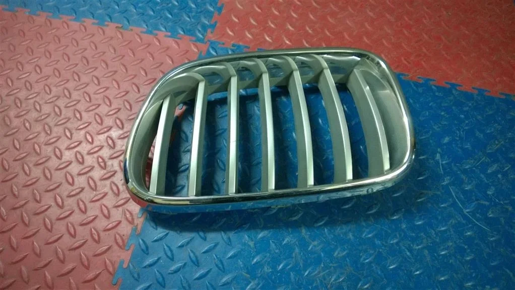 решетка радиатора BMW X3 F25