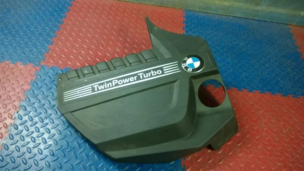 накладка декоративная двигателя BMW X3 F25