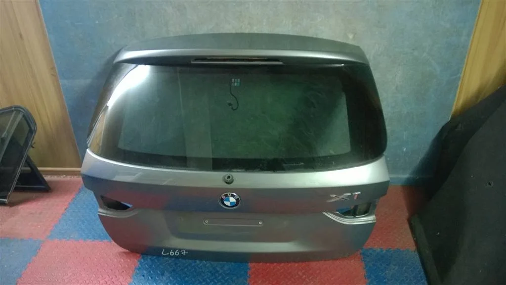 дверь багажника со стеклом BMW X1 E84