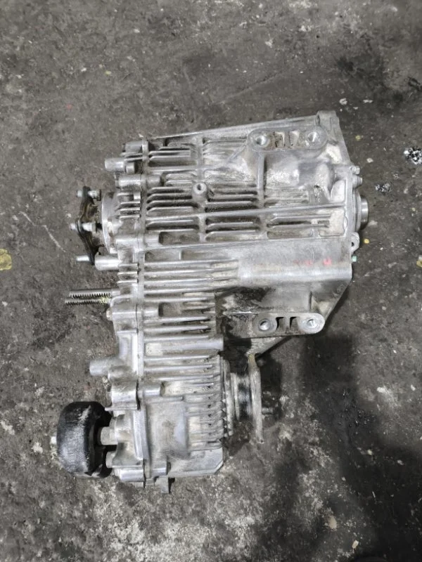 Раздаточная коробка Toyota Land Cruiser Prado 150 (2009-2023) 2020 Внедорожник