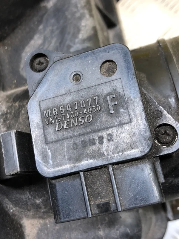 Расходомер воздуха Mitsubishi L200 (2006-2015) 2011 Пикап