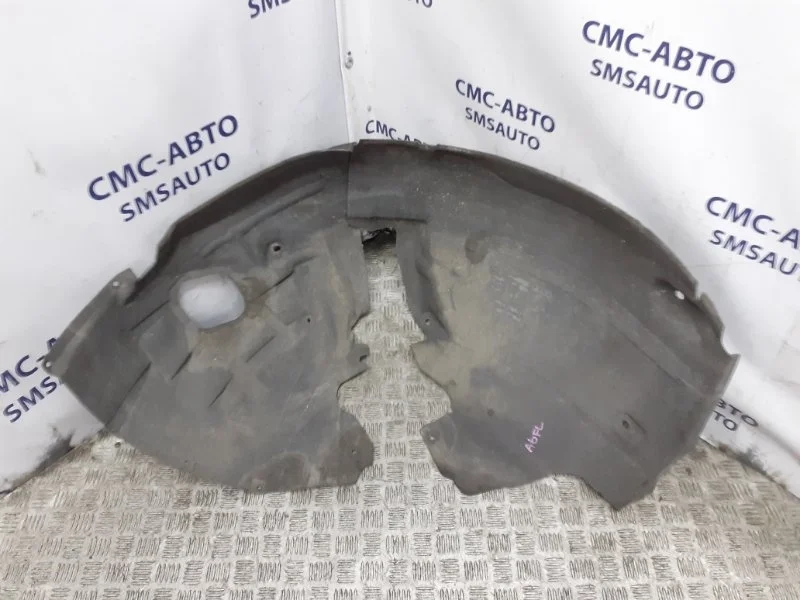 Подкрылок Audi A6 4G0821133D C7 2.8 CHV, передний левый