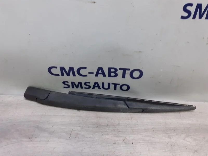 Поводок стеклоочистителя Mercedes-Benz Ml A1698201745 W164 642.820