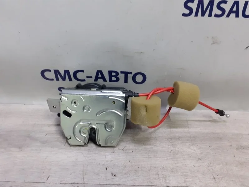 Замок багажника Mercedes-Benz Ml A1647400635 W164 642.820