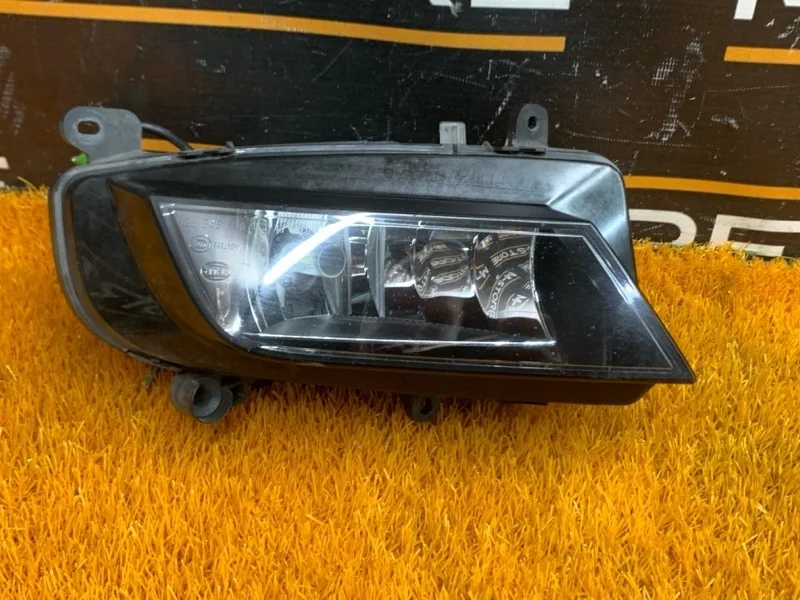 Фара противотуманная Audi A4 2013 B8/8K