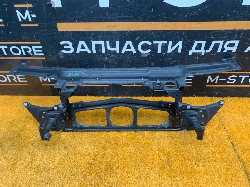 Рамка радиатора BMW 3-Series 2003 E46