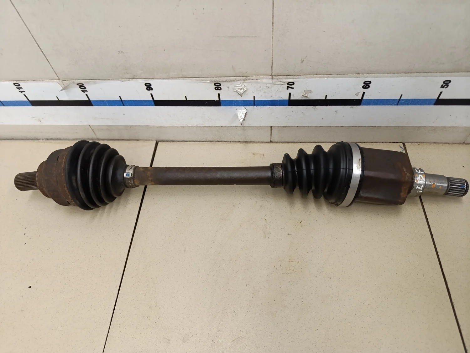Полуось передняя левая C-MAX 2003-2011