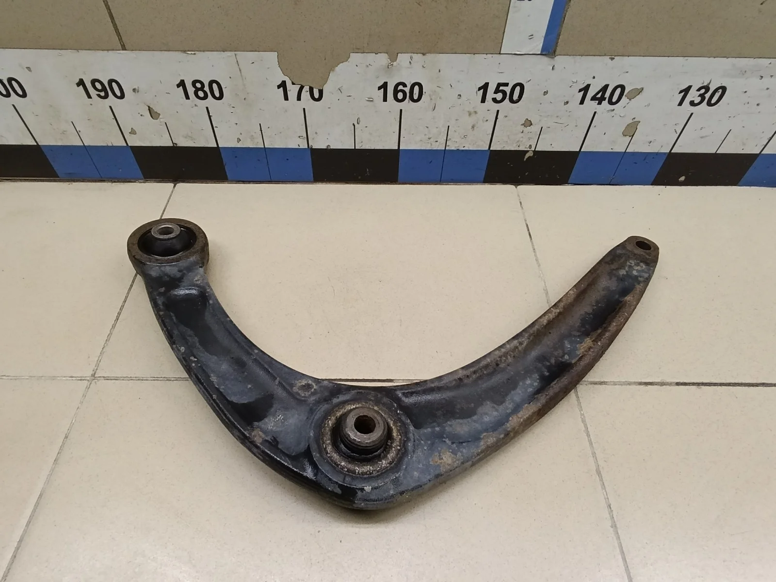 Рычаг передний правый C4 II 2011>