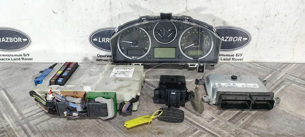 Блоки комплект Land Rover Freelander 2 3.2