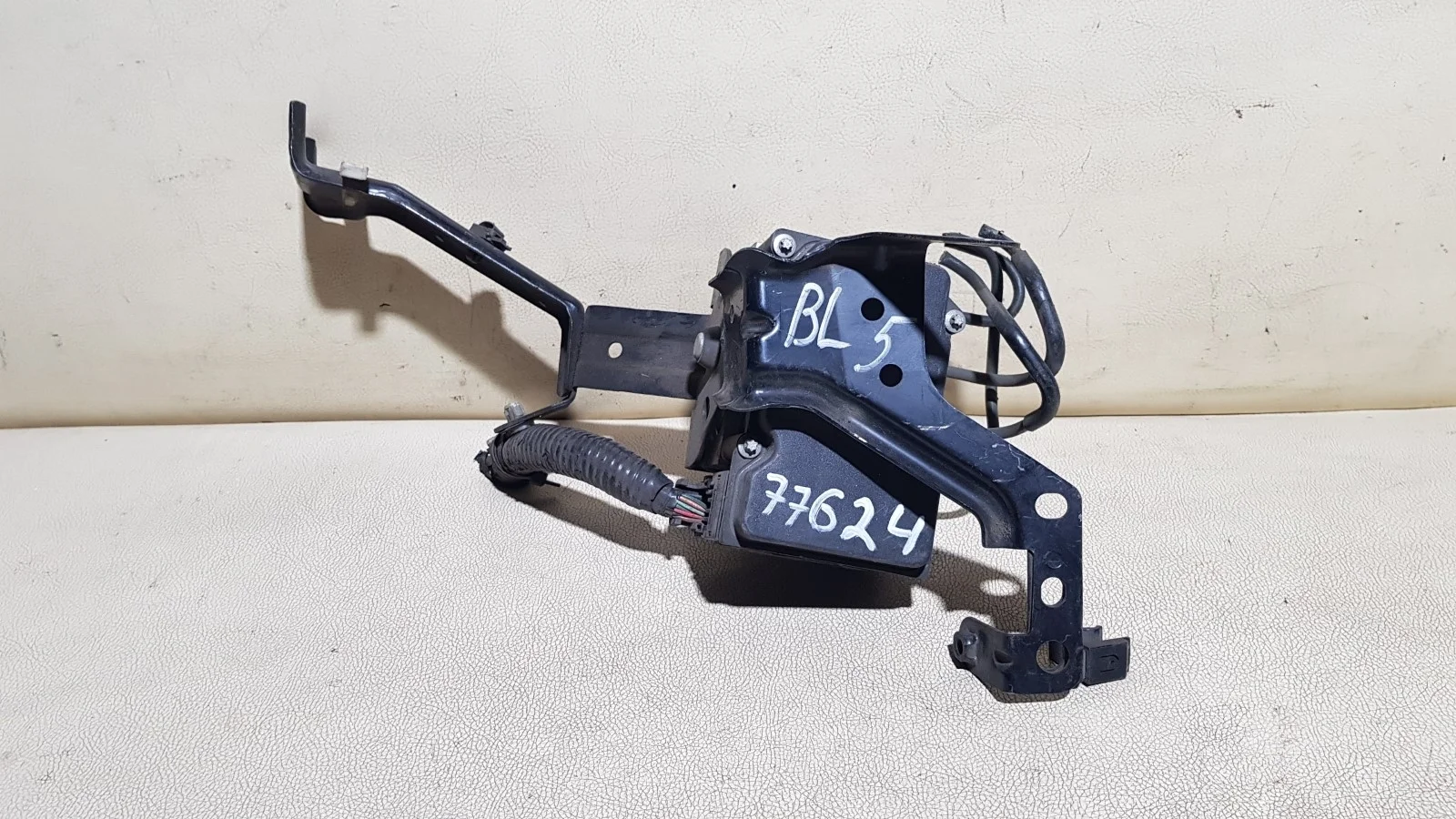 Блок ABS SUBARU LEGACY 4, BP BP5   СУБАРУ   ЛЕГАСИ    27534AG000 2003-2009 (контрактная запчасть)